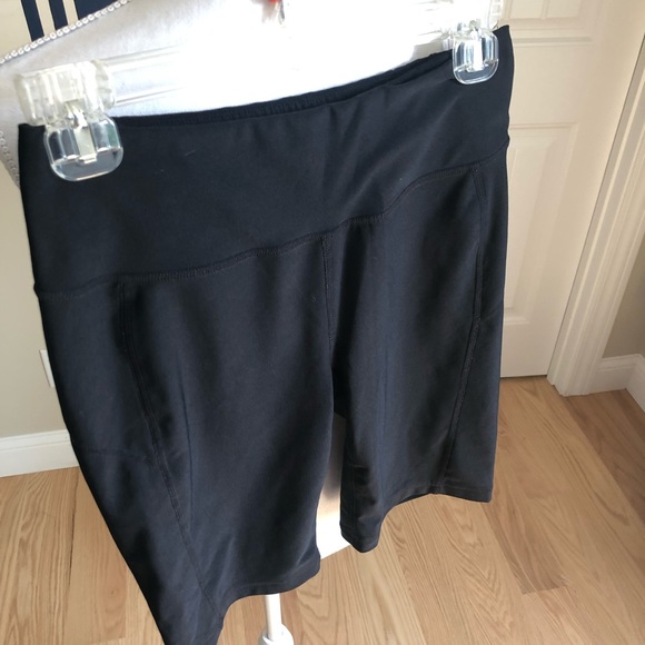 Reebok Workout Shorts - Picture 2 of 3